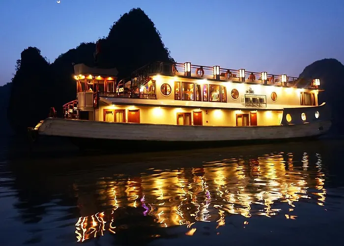 Oriental Sails Cruise