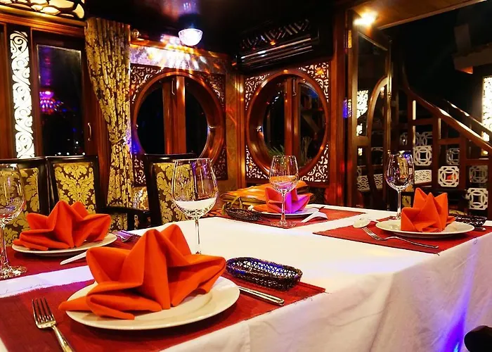  Oriental Sails Cruise