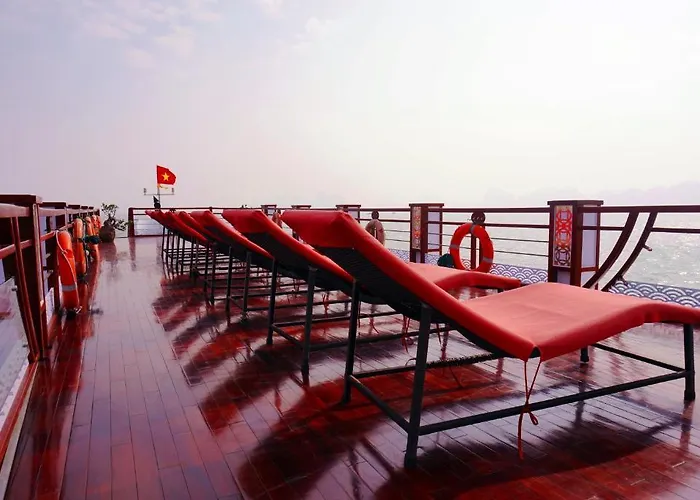 Oriental Sails Cruise 3* Hạ Long