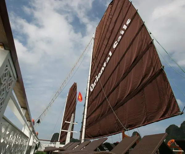 Oriental Sails Cruise 
