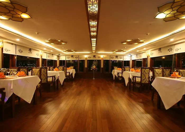 Oriental Sails Cruise 3* Hạ Long